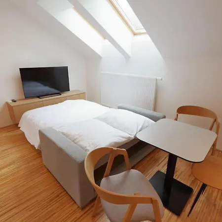 U Kvetne Zahrady Apartment Kromeriz